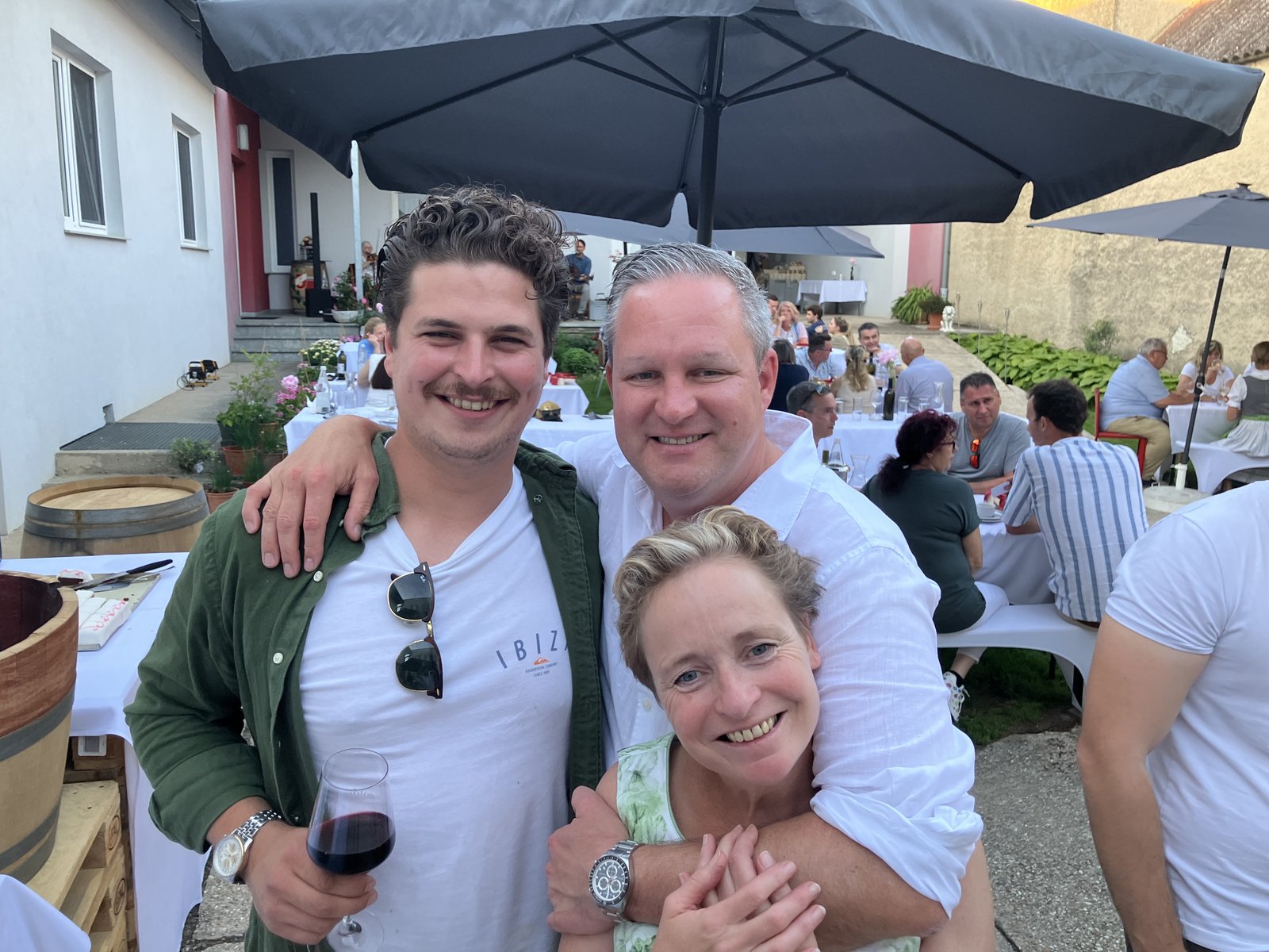 At the wine festival in Tadten — Liane with Armin Burger of the Morandell wine merchants and a friend from Weingut Topf.